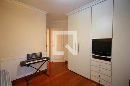 Apartamento à venda com 203m², 4 quartos e 3 vagasSuite 2