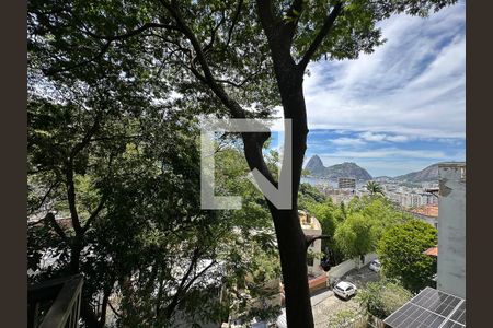 Casa à venda com 100m², 1 quarto e sem vaga Casa à venda com 100m², 1 quarto e sem vagaVista da Varanda da Sala