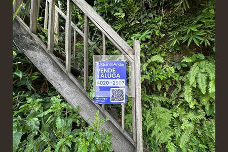 Casa à venda com 100m², 1 quarto e sem vaga Casa à venda com 100m², 1 quarto e sem vagaPlaca