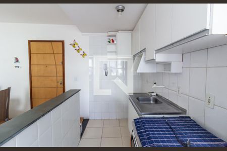 Apartamento à venda com 52m², 2 quartos e 1 vagaCozinha e Área de Serviço