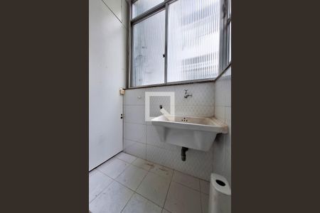 Apartamento à venda com 68m², 2 quartos e sem vaga Apartamento à venda com 68m², 2 quartos e sem vagaÁrea de Serviço