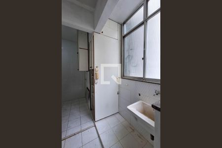 Apartamento à venda com 68m², 2 quartos e sem vaga Apartamento à venda com 68m², 2 quartos e sem vagaÁrea de Serviço