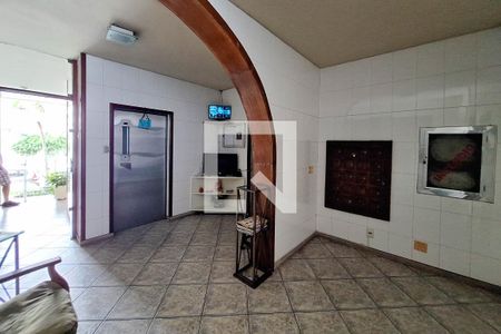 Apartamento à venda com 68m², 2 quartos e sem vaga Apartamento à venda com 68m², 2 quartos e sem vagaFachada