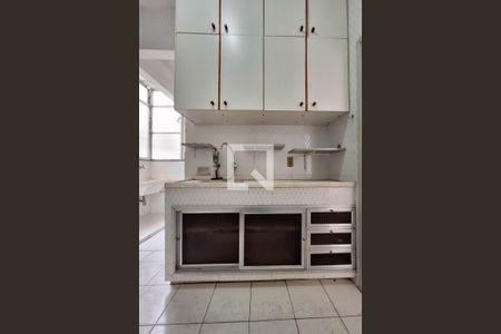 Apartamento à venda com 68m², 2 quartos e sem vaga Apartamento à venda com 68m², 2 quartos e sem vagaCozinha