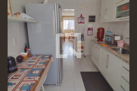 Apartamento à venda com 93m², 3 quartos e 1 vagaCozinha