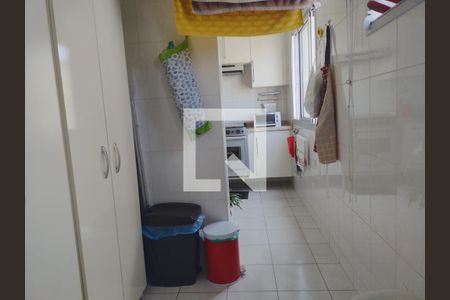 Apartamento à venda com 93m², 3 quartos e 1 vagaÁrea de Serviço