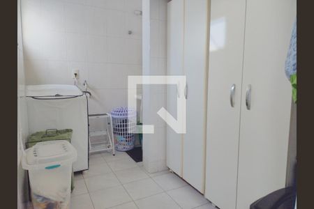 Apartamento à venda com 93m², 3 quartos e 1 vagaÁrea de Serviço