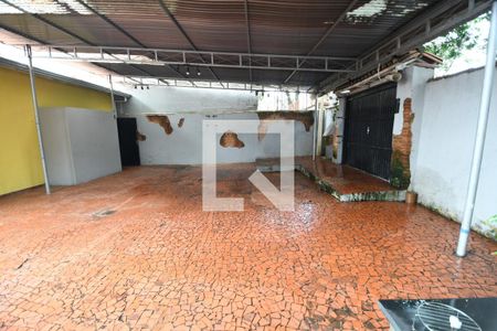 Casa à venda com 171m², 1 quarto e 5 vagasVaranda