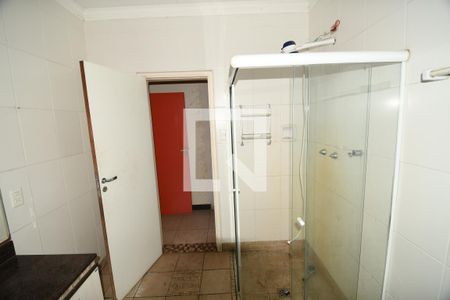 Casa à venda com 171m², 1 quarto e 5 vagasBanheiro