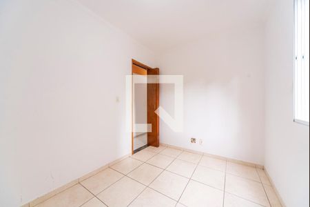 Quarto 1 de apartamento para alugar com 2 quartos, 53m² em Parque São Vicente, Santo André