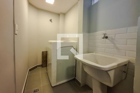 Apartamento à venda com 72m², 2 quartos e sem vaga Apartamento à venda com 72m², 2 quartos e sem vagaÁrea de Serviço