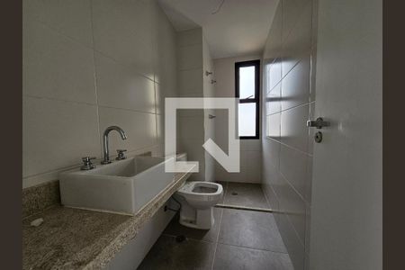 Apartamento à venda com 98m², 1 quarto e 2 vagasBanheiro