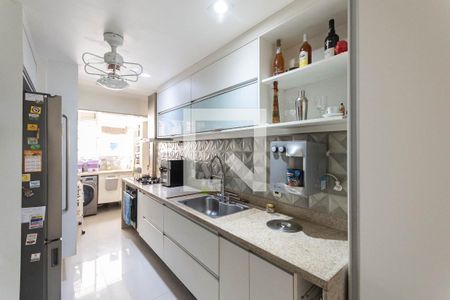 Apartamento à venda com 110m², 3 quartos e 2 vagasCozinha