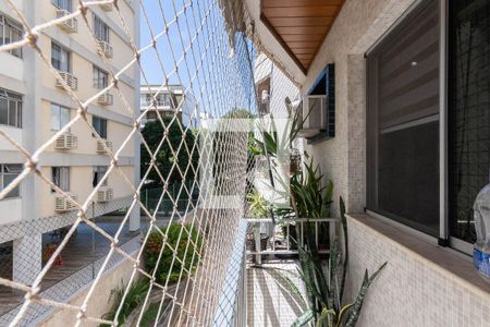 Apartamento à venda com 110m², 3 quartos e 2 vagasVaranda Quarto 2