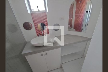 Apartamento à venda com 251m², 4 quartos e 3 vagas