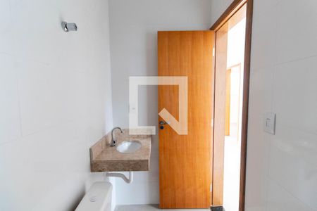 Apartamento para alugar com 55m², 2 quartos e sem vaga Apartamento para alugar com 55m², 2 quartos e sem vagaBanheiro