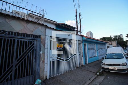 Casa à venda com 150m², 2 quartos e 2 vagasFachada