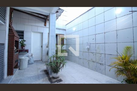 Casa à venda com 150m², 2 quartos e 2 vagasLavanderia