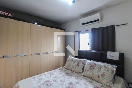 Quarto 1 de casa à venda com 7 quartos, 180m² em Vila Olinda, São Paulo