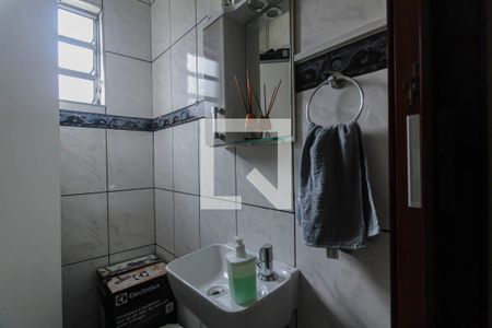 Casa à venda com 180m², 7 quartos e 1 vagaBanheiro 1