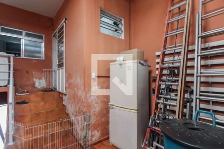 Casa à venda com 180m², 7 quartos e 1 vagaÁrea de Serviço 1