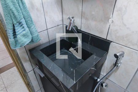 Casa à venda com 180m², 7 quartos e 1 vagaBanheiro 2