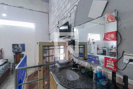 Casa à venda com 180m², 7 quartos e 1 vagaBanheiro