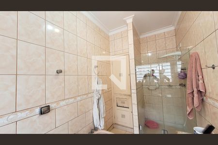 Casa à venda com 350m², 5 quartos e 3 vagas Casa à venda com 350m², 5 quartos e 3 vagasBanheiro da Suíte