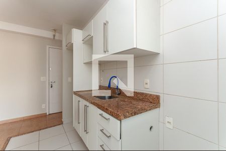 Apartamento para alugar com 56m², 2 quartos e 2 vagas Apartamento para alugar com 56m², 2 quartos e 2 vagasCozinha