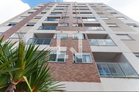 Apartamento para alugar com 56m², 2 quartos e 2 vagas Apartamento para alugar com 56m², 2 quartos e 2 vagasFachada