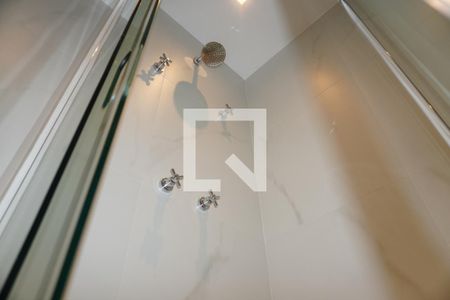 Apartamento para alugar com 82m², 2 quartos e 2 vagasBanheiro