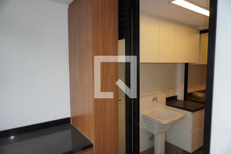 Apartamento para alugar com 82m², 2 quartos e 2 vagasÁrea de Serviço