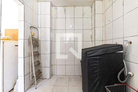 Casa à venda com 120m², 2 quartos e 2 vagasLavanderia