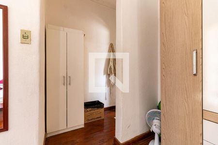 Casa à venda com 120m², 2 quartos e 2 vagasSuíte