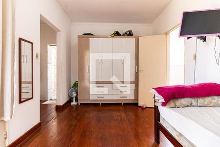 Casa à venda com 120m², 2 quartos e 2 vagasSuíte