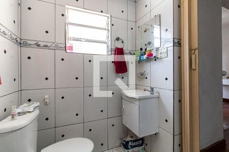 Casa à venda com 120m², 2 quartos e 2 vagasBanherio da Suíte