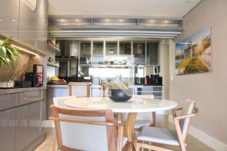 Apartamento à venda com 138m², 3 quartos e 2 vagasSala