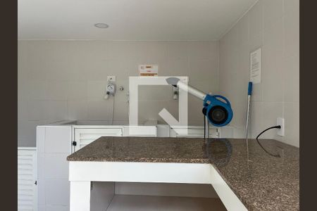 Apartamento à venda com 138m², 3 quartos e 2 vagas Apartamento à venda com 138m², 3 quartos e 2 vagasÁrea comum - Pet