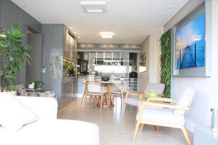 Apartamento à venda com 138m², 3 quartos e 2 vagasSala