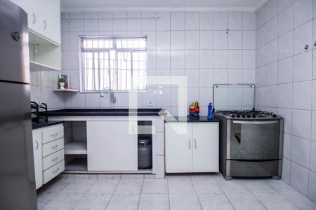 Cozinha de casa para alugar com 1 quarto, 35m² em Vila Nhocuné, São Paulo