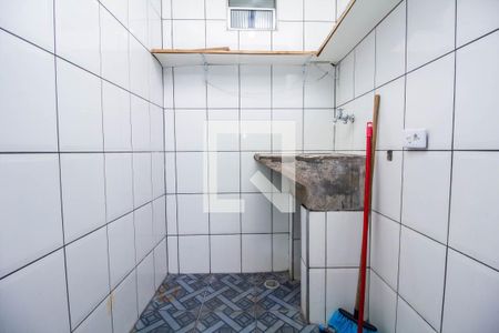 Área de Serviço de casa para alugar com 1 quarto, 35m² em Vila Nhocuné, São Paulo