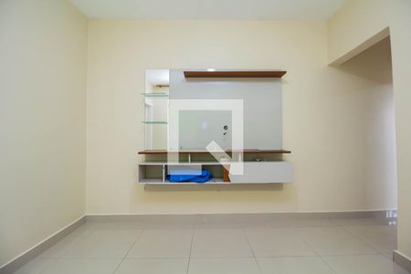 Sala de casa para alugar com 1 quarto, 35m² em Vila Nhocuné, São Paulo