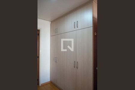 Apartamento à venda com 214m², 3 quartos e 1 vagaBanheiro do Quarto 1