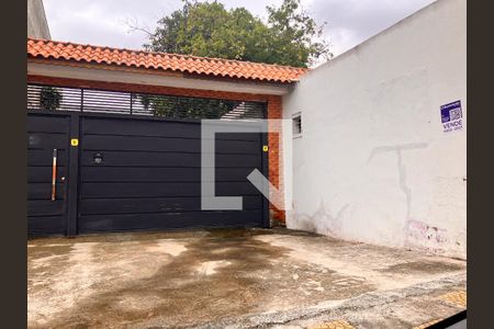 Casa para alugar com 500m², 4 quartos e 6 vagas Casa para alugar com 500m², 4 quartos e 6 vagasFachada