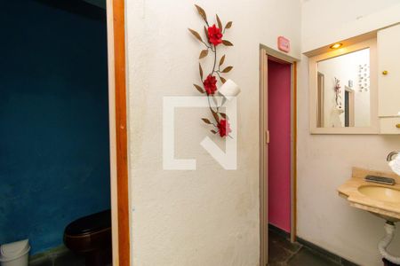 Casa para alugar com 500m², 4 quartos e 6 vagas Casa para alugar com 500m², 4 quartos e 6 vagasBanheiro da Área gourmet