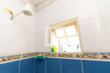 Casa para alugar com 500m², 4 quartos e 6 vagas Casa para alugar com 500m², 4 quartos e 6 vagasBanheiro da Suíte 1