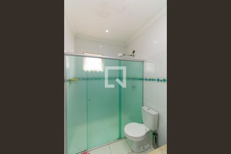 Casa para alugar com 500m², 4 quartos e 6 vagas Casa para alugar com 500m², 4 quartos e 6 vagasBanheiro