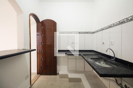 Casa à venda com 118m², 3 quartos e 2 vagasCozinha 