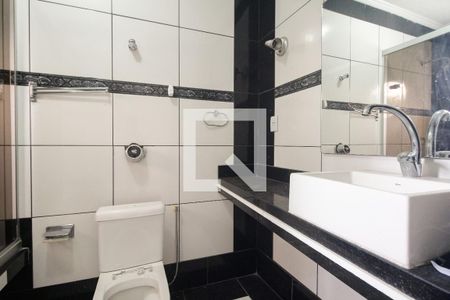 Casa à venda com 118m², 3 quartos e 2 vagasBanheiro Suíte 2