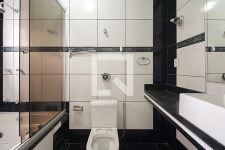 Casa à venda com 118m², 3 quartos e 2 vagasBanheiro Suíte 2
